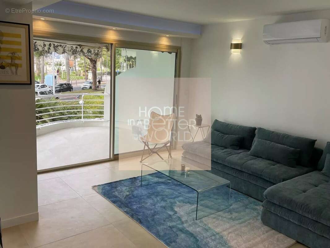 Appartement à CANNES