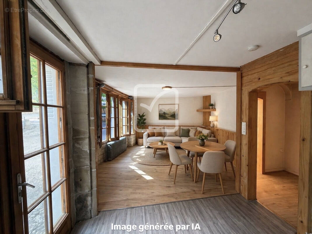 Maison à TERRASSON-LAVILLEDIEU