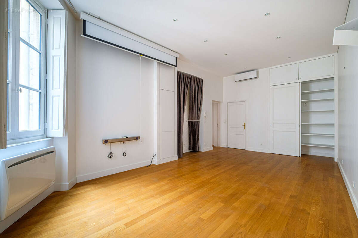 Appartement à LYON-1E