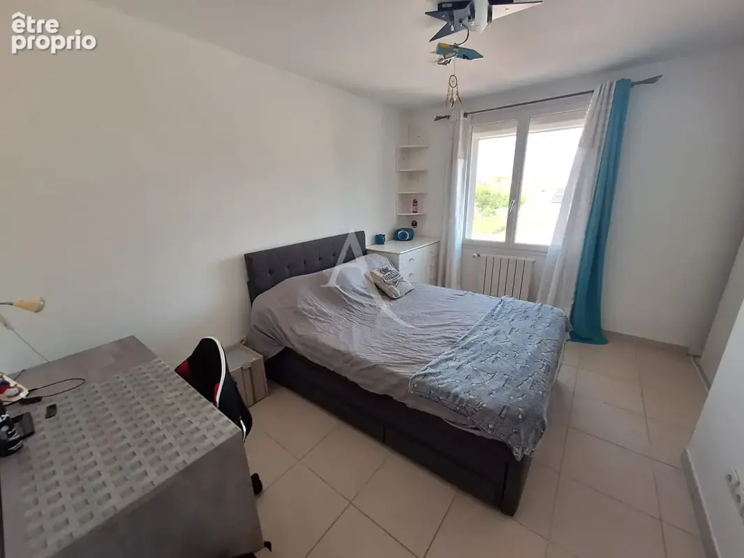 À vendre ? maison traditionnelle avec piscine, jardin et garage - photo 13