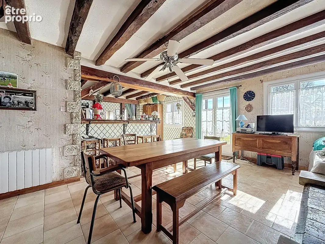 Maison de charme dans un hameau calme (37) - photo 4