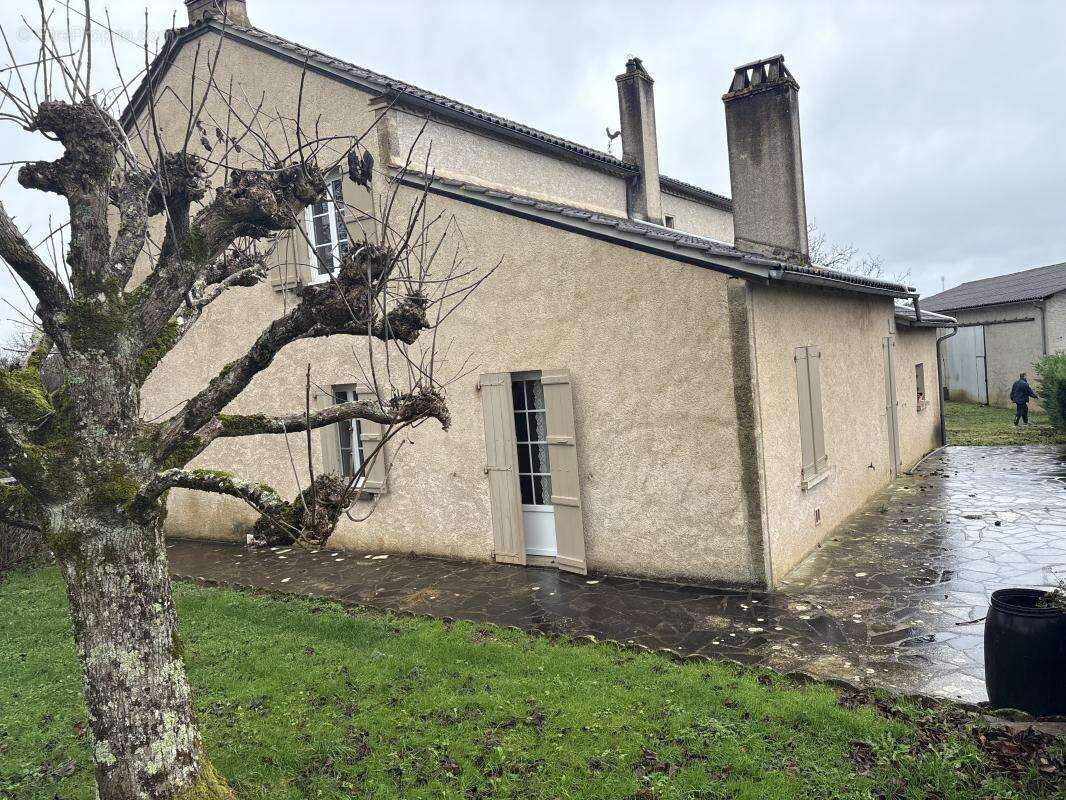 Maison à MIERS