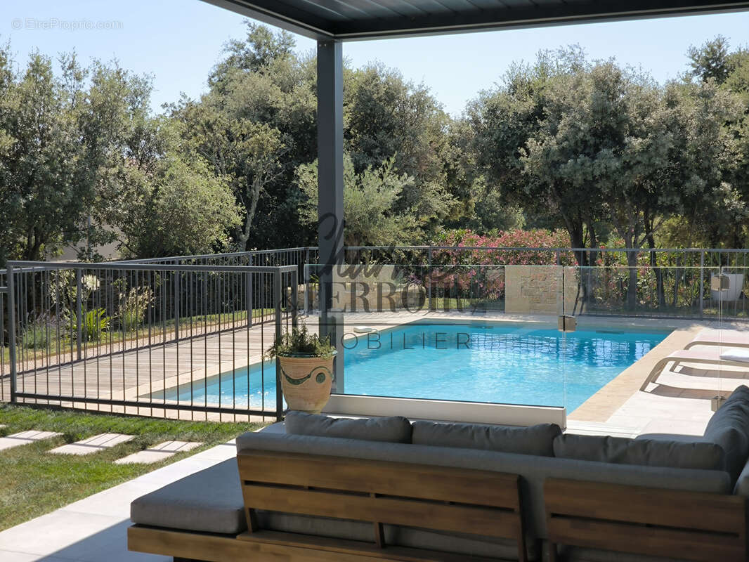 Maison à UZES
