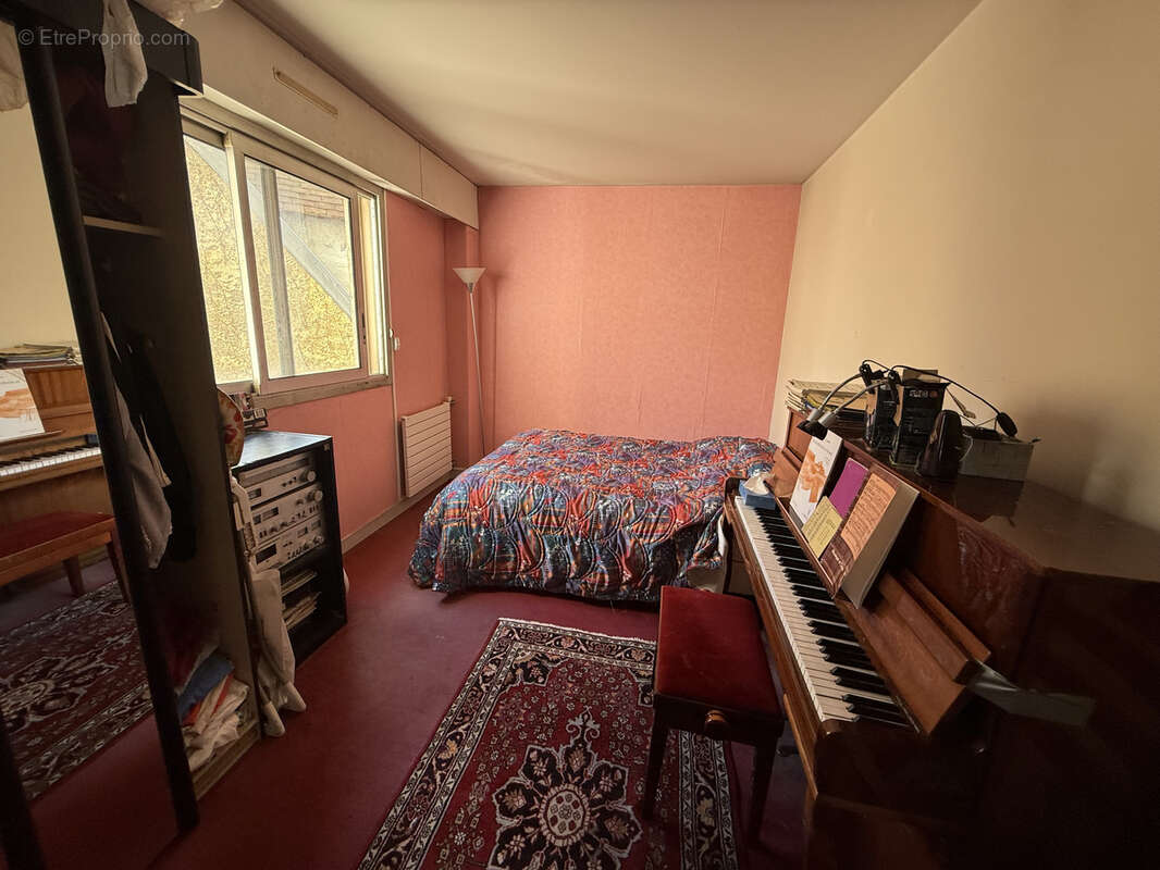 Appartement à PARIS-12E