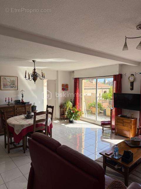 Appartement à SALON-DE-PROVENCE