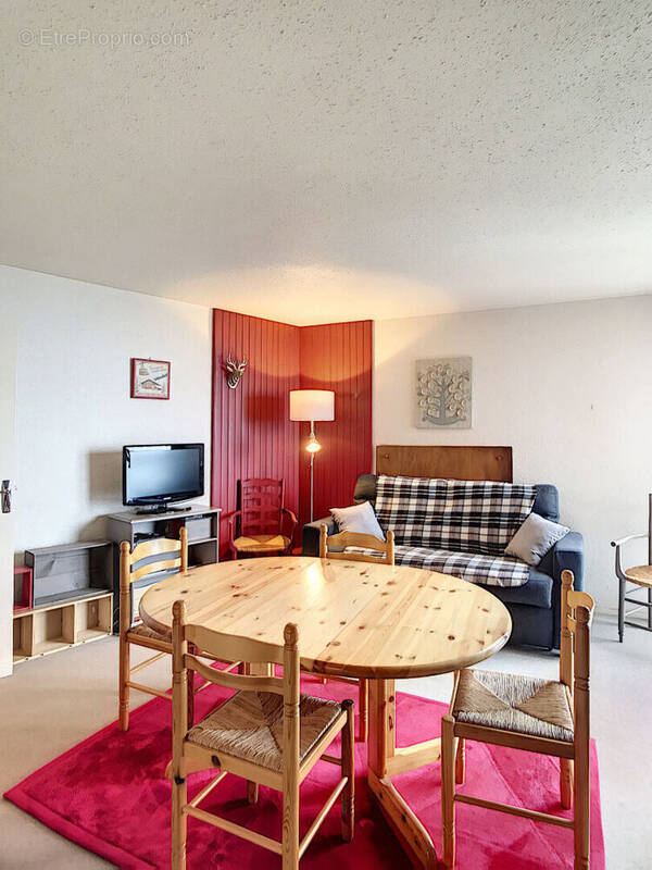 Appartement à LE CHATEL