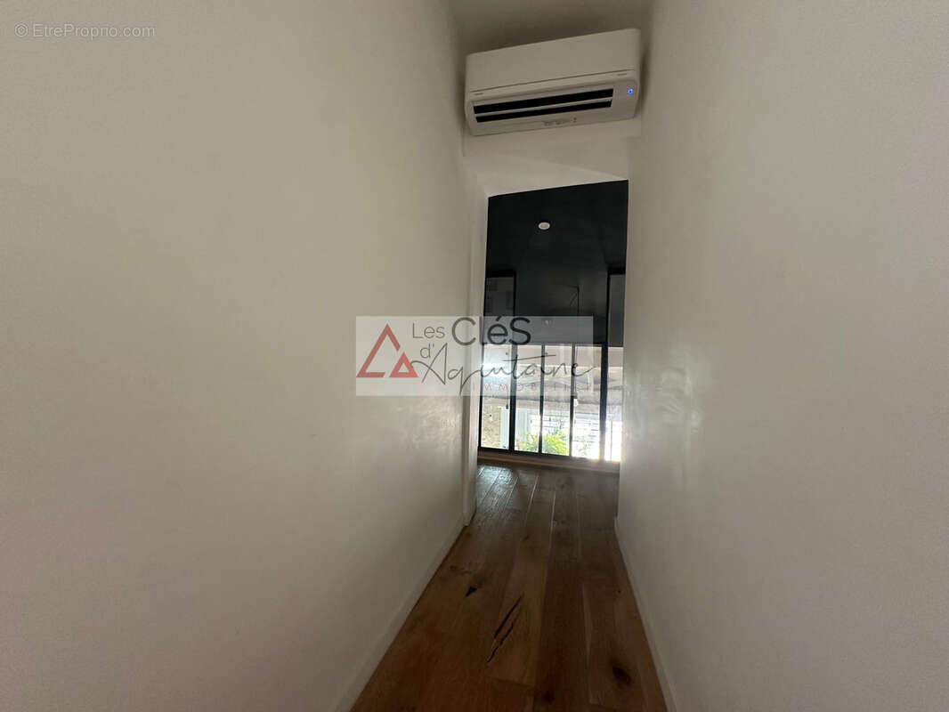 Maison pierre 120M2 PODENSAC - photo 12