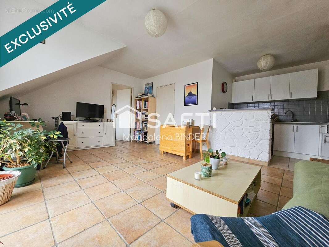 Photo 2 - Appartement à GRIGNY