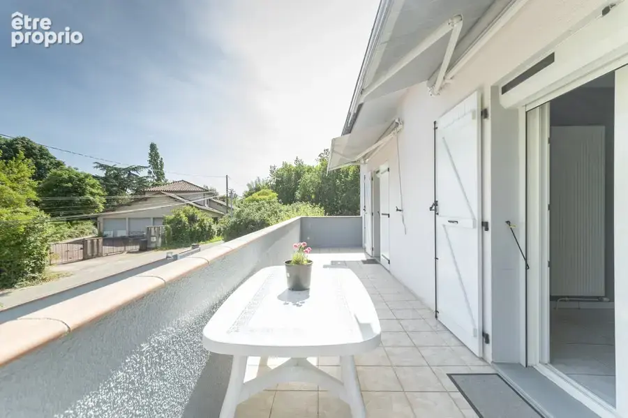 MONTAUBAN - Maison T4 de 110 m2 sur sous-sol complet sur terrain de 3 714 m2 avec piscine. - photo 10