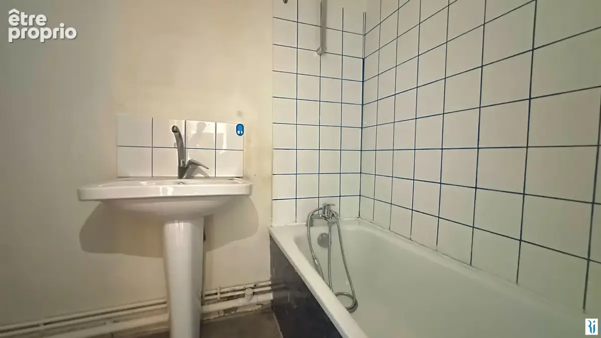 Appartement 4 pièces avec 2 balcons et caves -  SOTTEVILLE-LÈS-ROUEN - photo 8