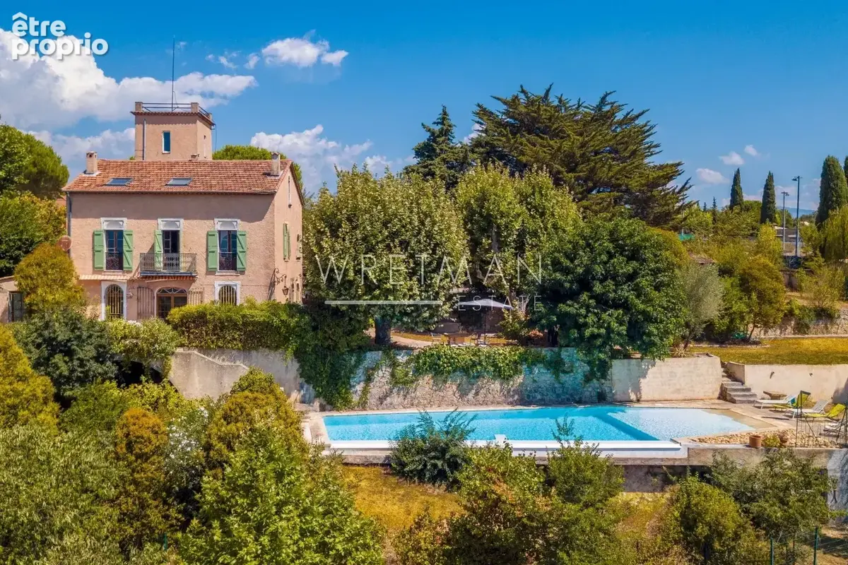 Photo Maison à Montauroux au prix de 1 100 000€
