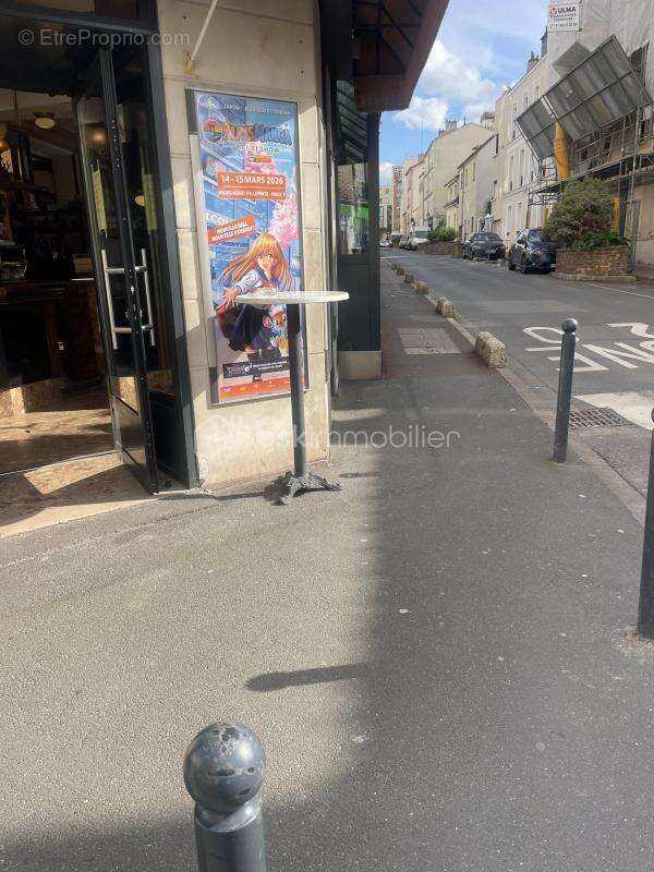 Commerce à VANVES