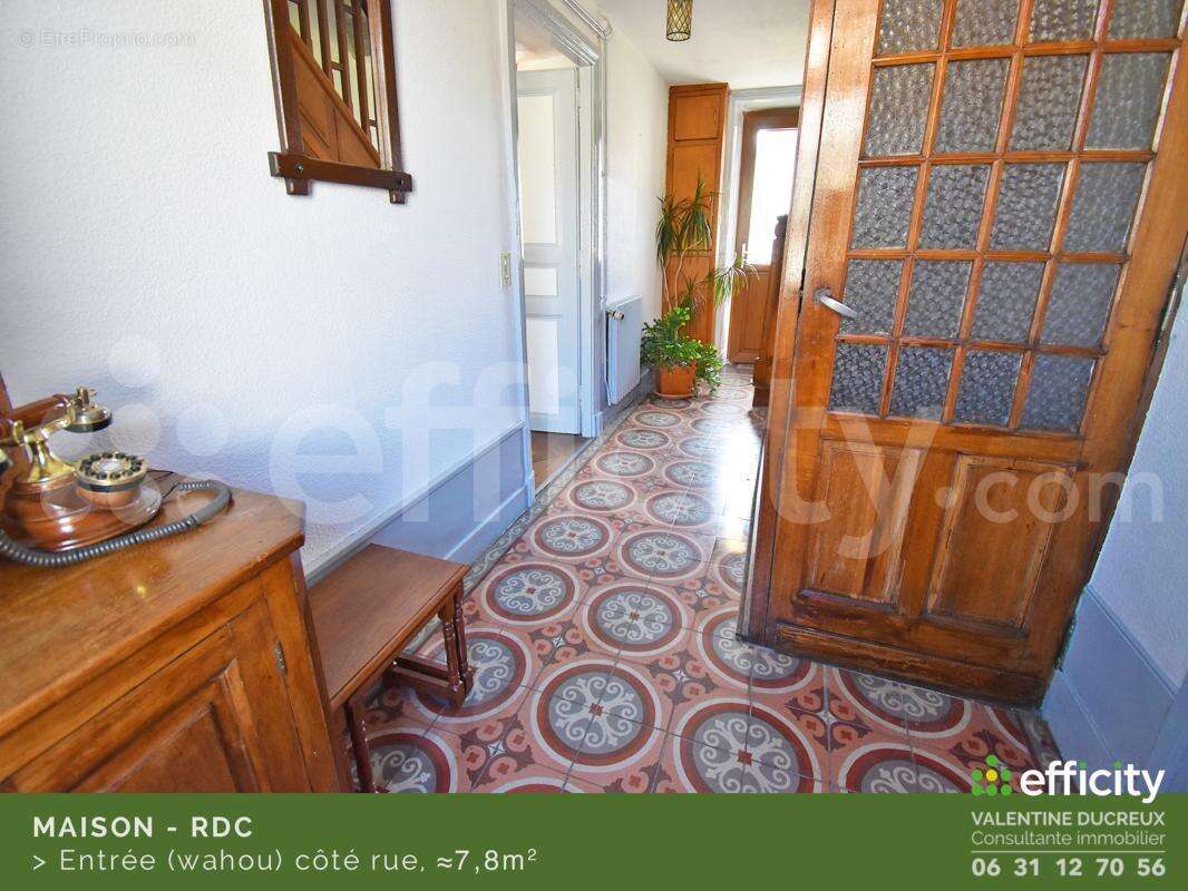 Maison 159 m² à Chazelles-Sur-Lyon  - photo 6