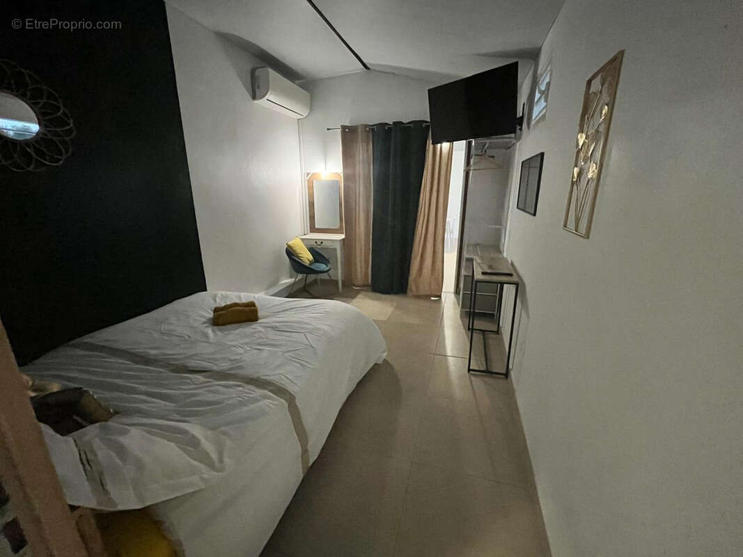 Villa T3 avec Studio T1 attenant et piscine Superficie 115 m2 secteur Soula - photo 9