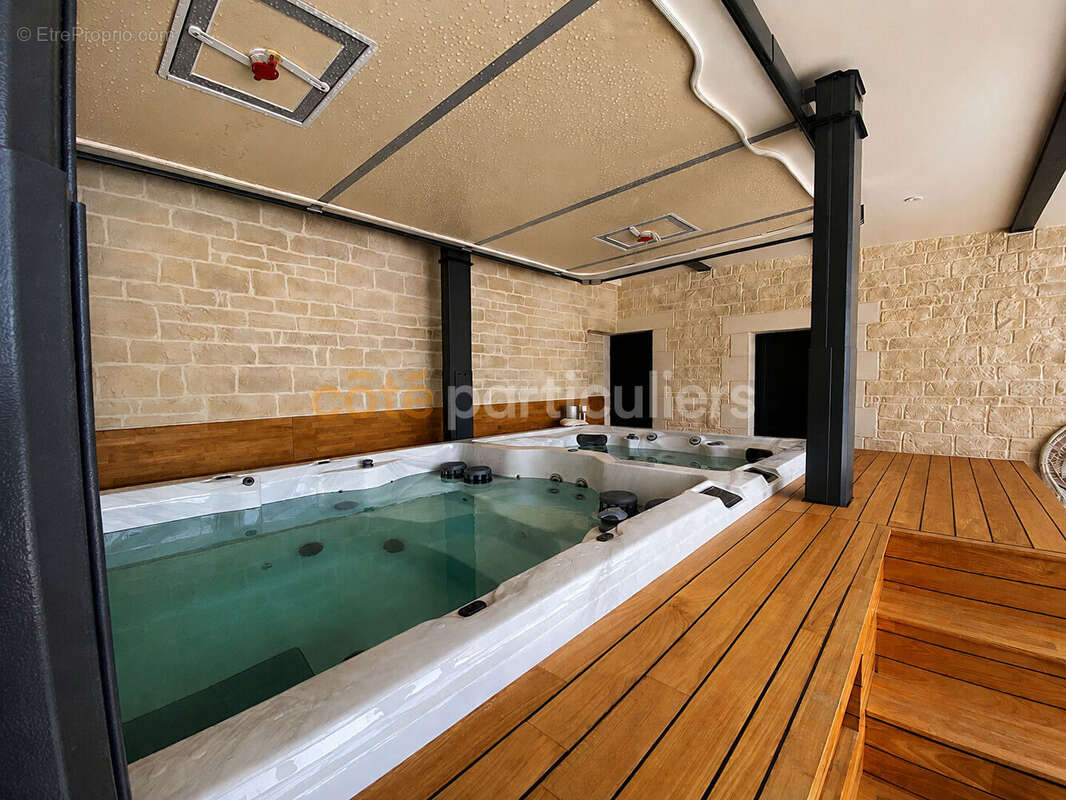 Villa d'exception de 360 m² aux portes de La Rochelle - Saint-Xandre - photo 18