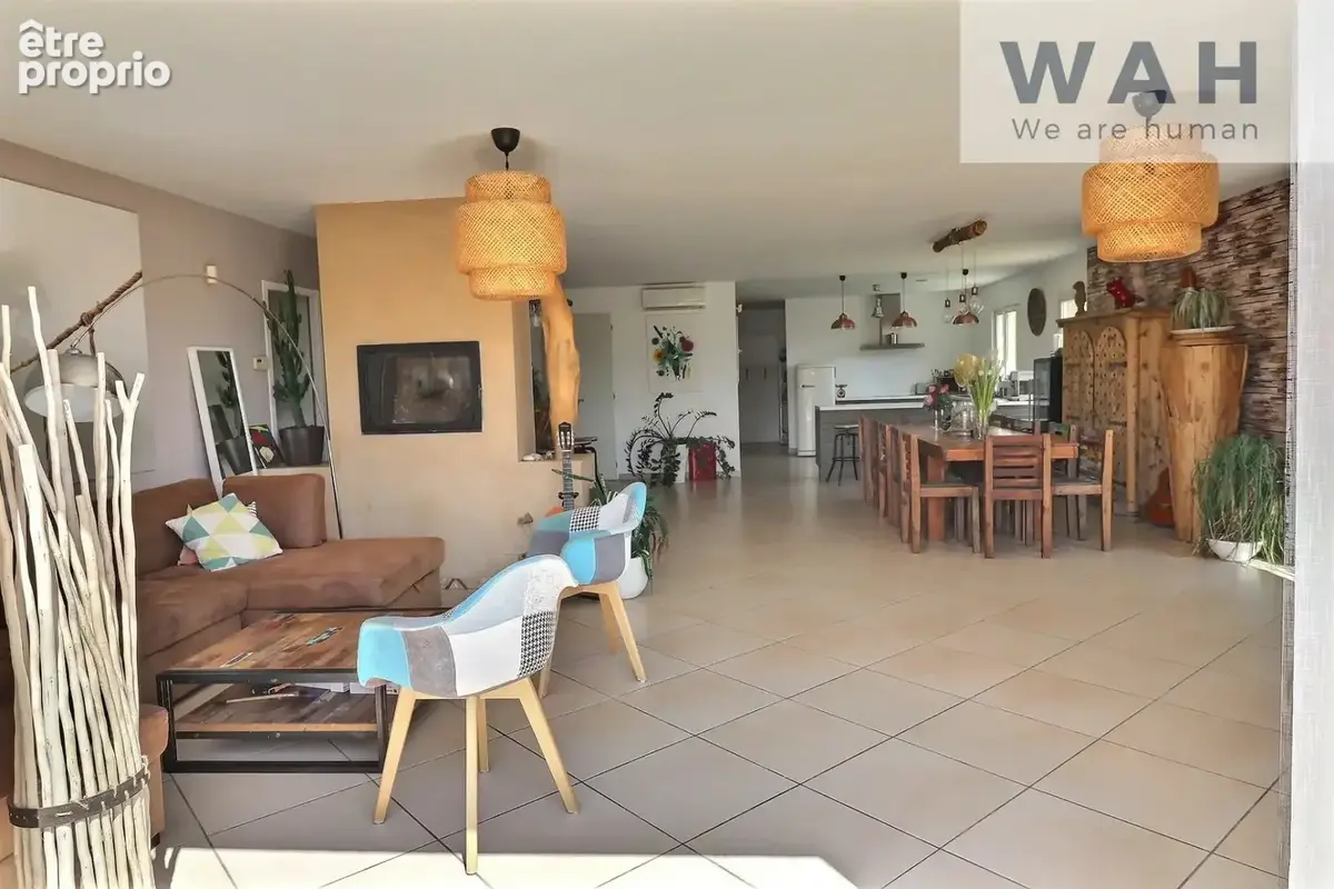 Vente propriete avec villa, appartement et hangars - photo 3