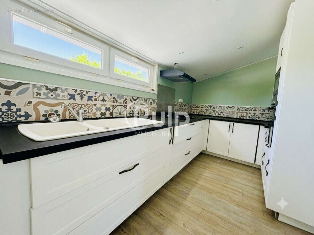 Charmante maison rénovée avec goût - 60 m² - Terrain de 347 m²  À Raimbeaucourt - photo 3