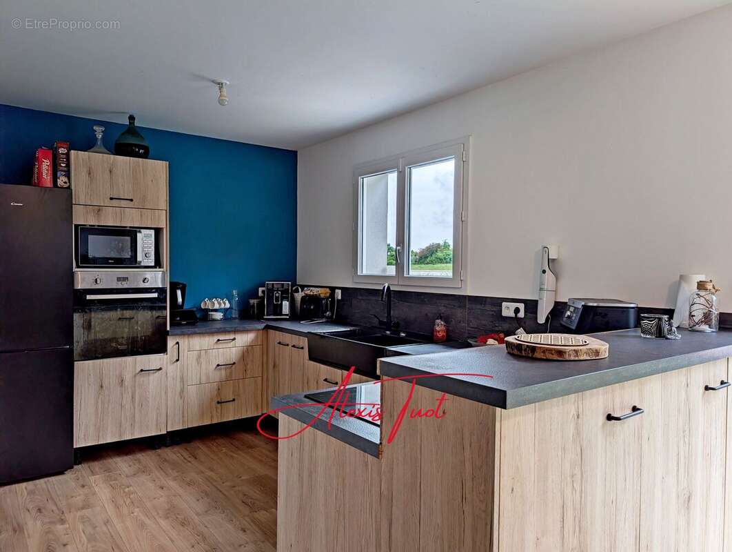 Maison 90 m² à Cubnezais  - photo 35