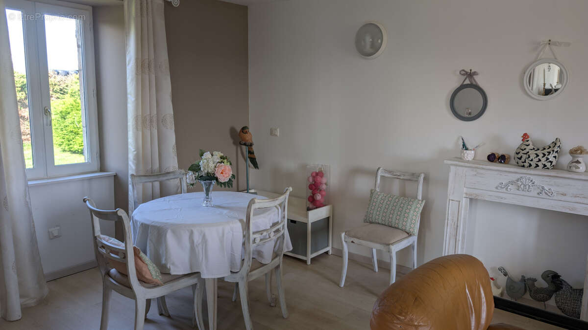Maison à LIOURDRES