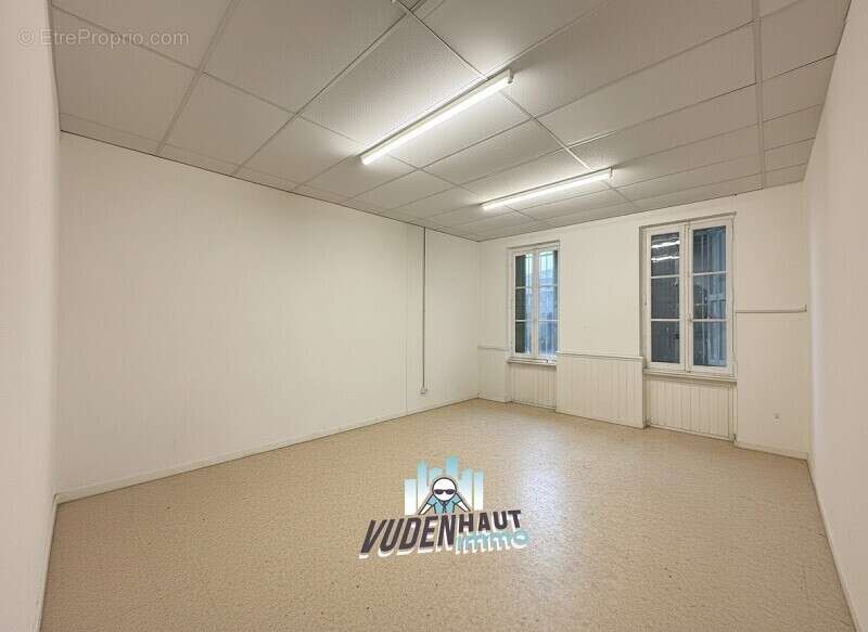 Commerce 375 m² à Toulouse  - photo 18