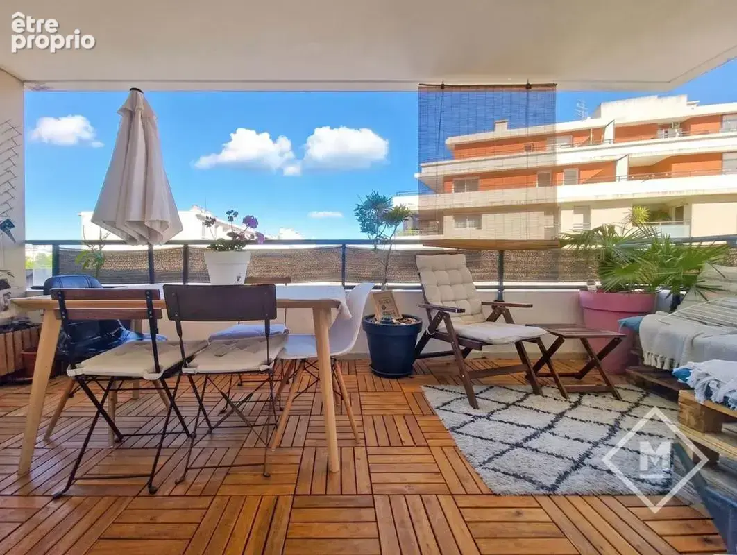 Vente Appartement 84m² Rouet/Cantini Marseille 8ème - Terrasses et État Impeccable - photo 8