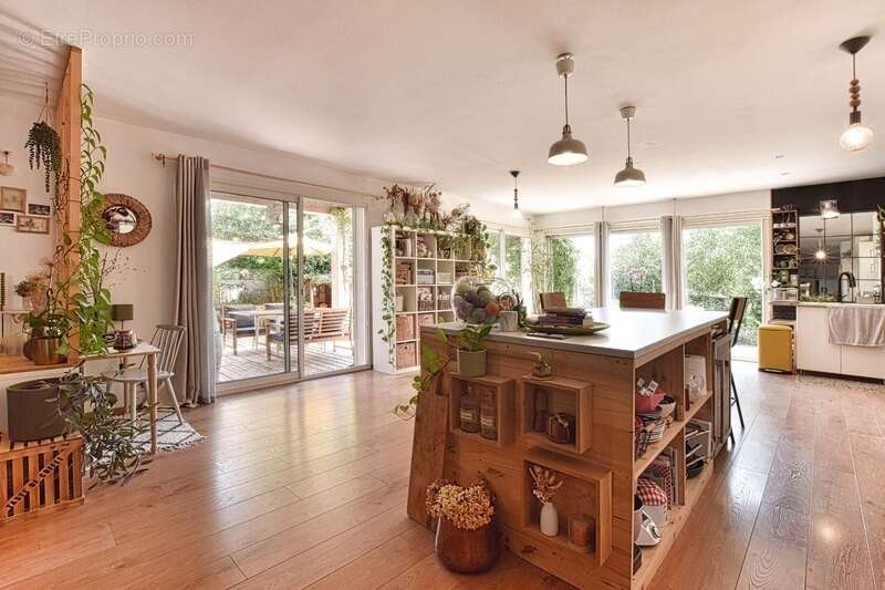 Maison à COURNONSEC