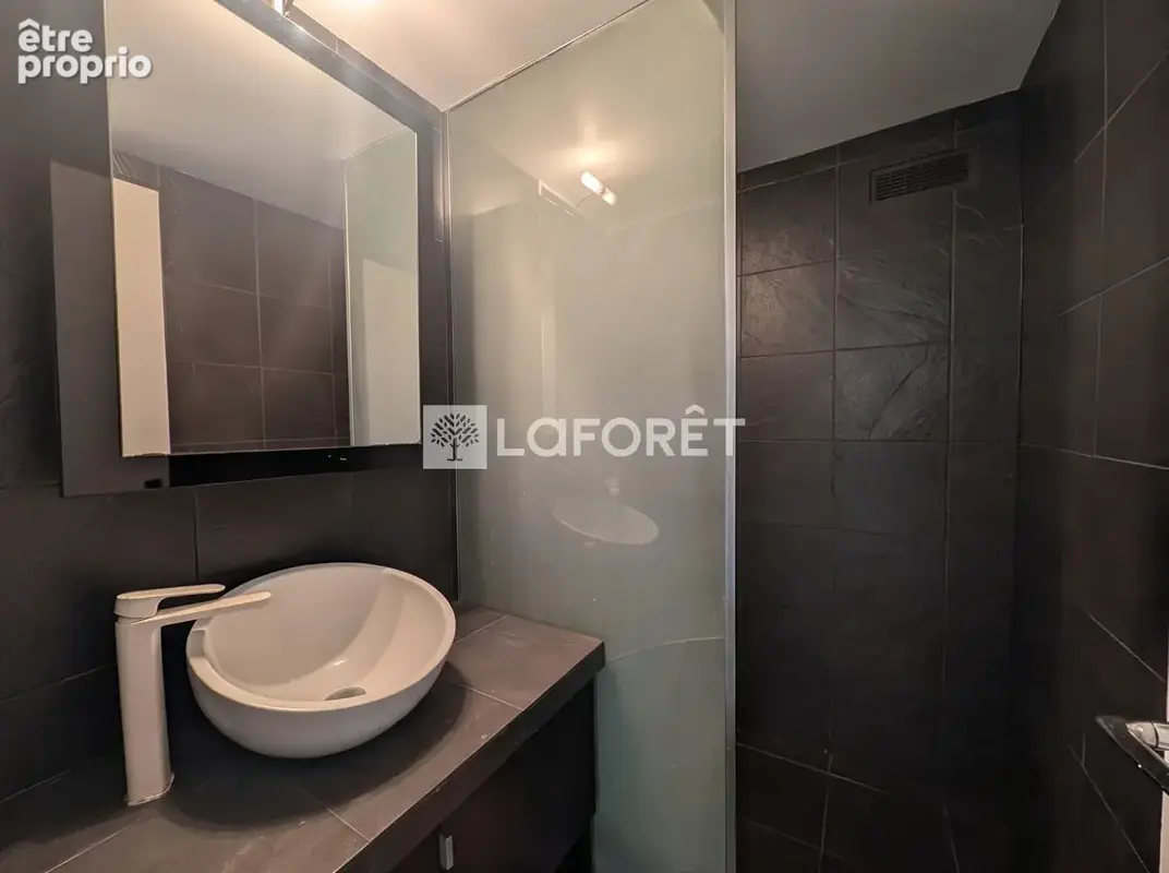 Appartement 3 pièces - PARIS 4 - Rue du Temple - photo 5