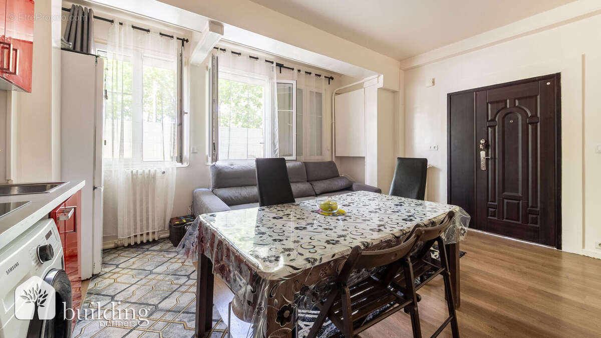 Appartement à PARIS-19E