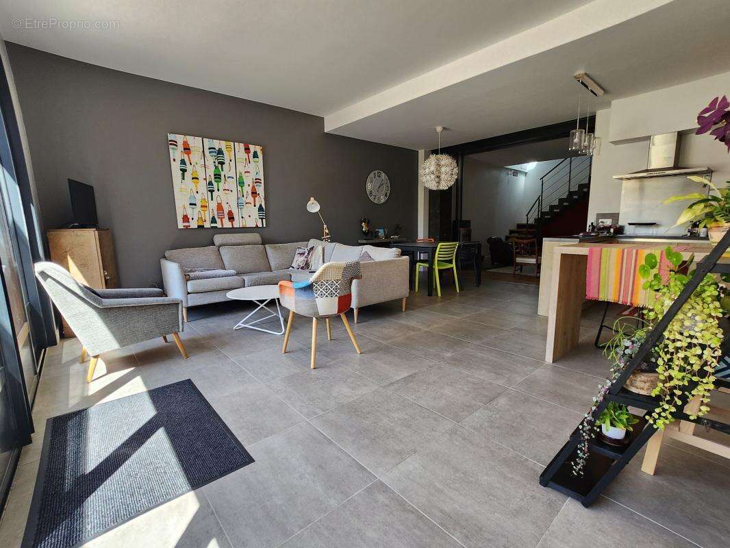 Maison à LA ROCHELLE