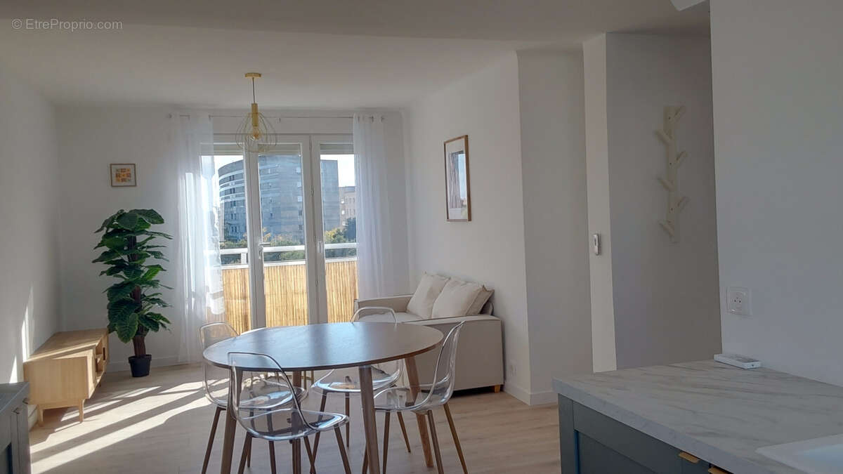 Appartement à NIMES