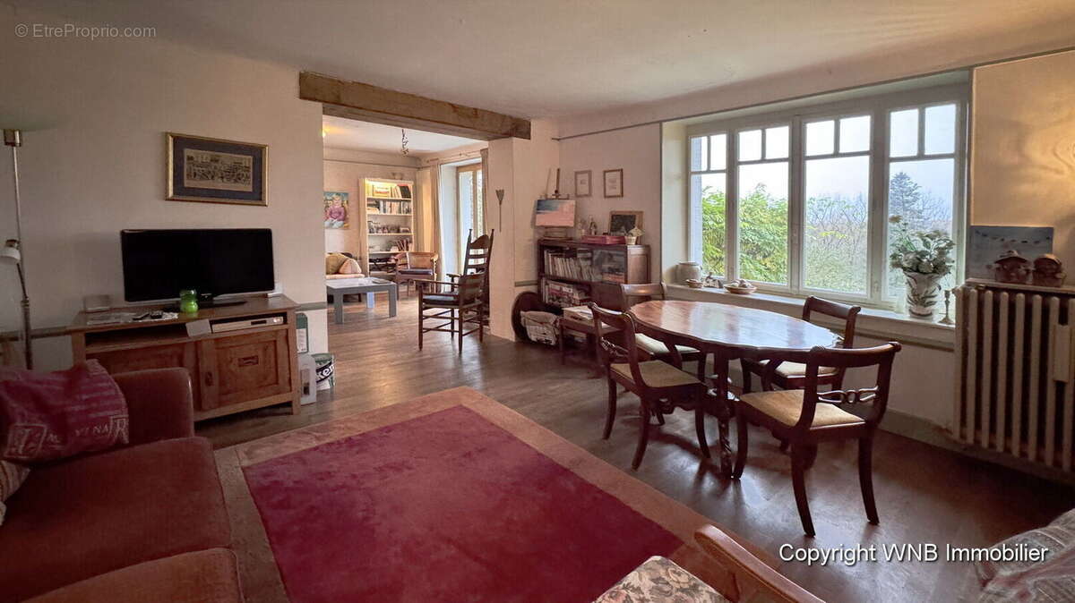 Maison à PASSAVANT-LA-ROCHERE