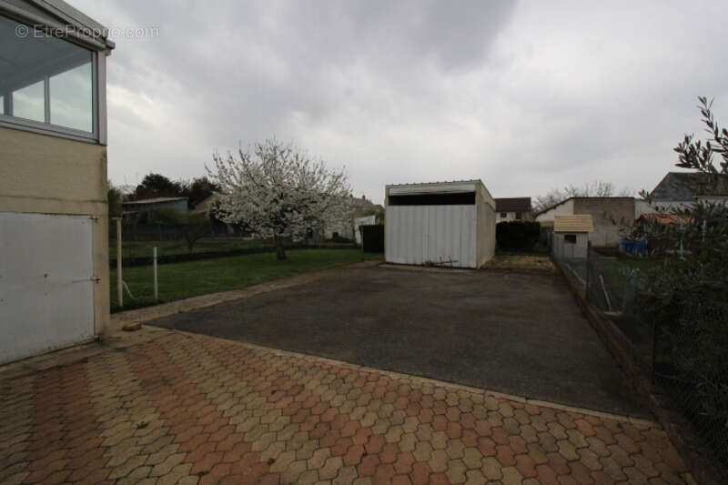 Maison à CHATELLERAULT