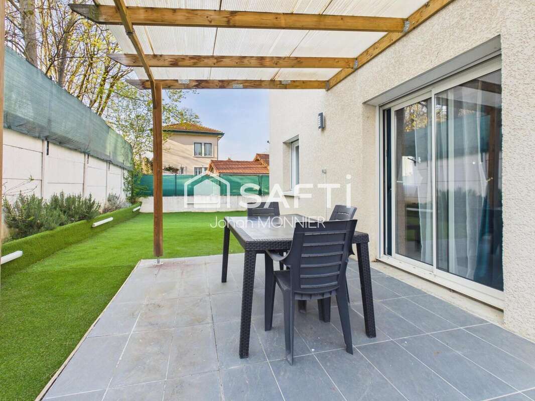 Photo 2 - Maison à VILLEFRANCHE-SUR-SAONE