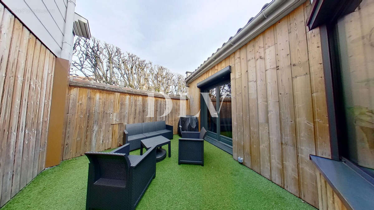 Appartement à FONTAINEBLEAU