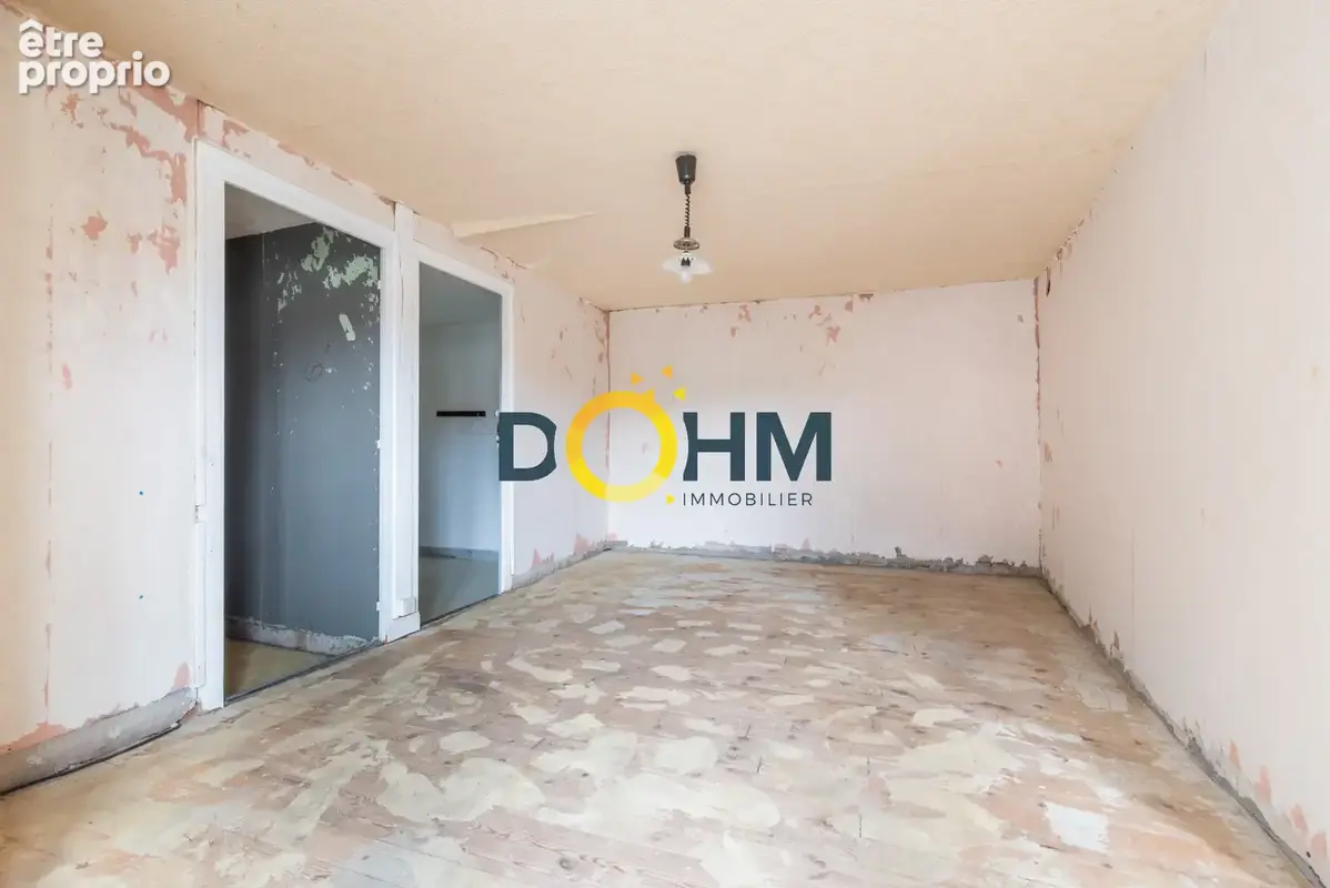 Ensemble immobilier avec cour a renover - photo 9