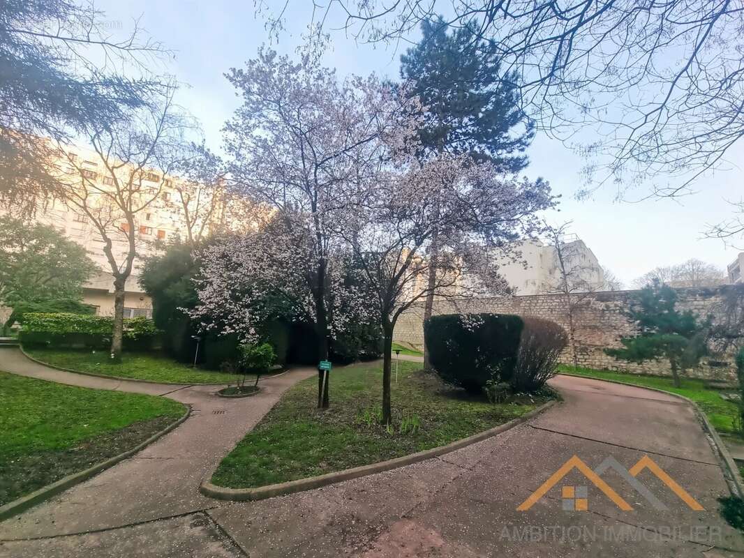 Appartement à LE KREMLIN-BICETRE