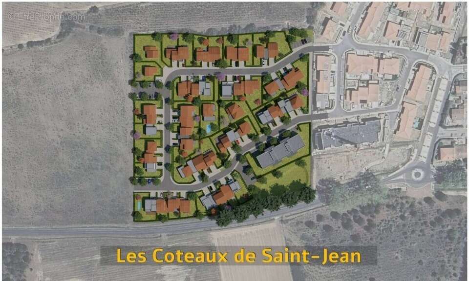 Terrain à SAINT-JEAN-LASSEILLE