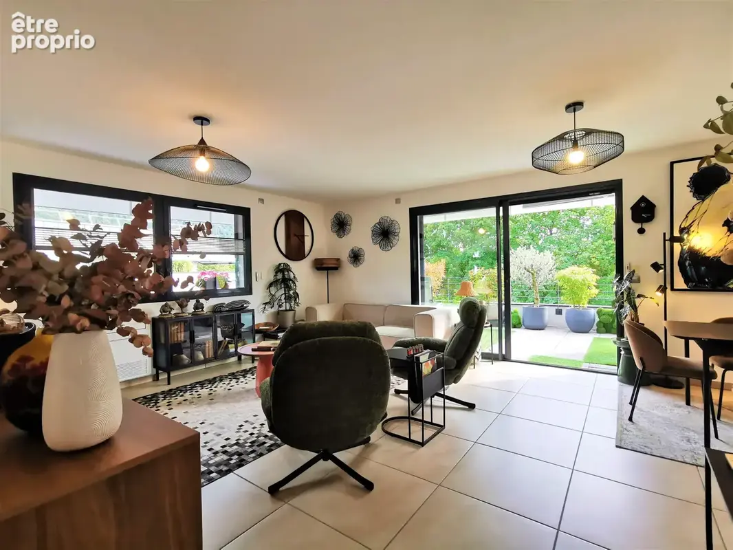 Appartement Attique 118m2, 3 Chambres, Terrasse de 60m2, 2 garages inclus - photo 5