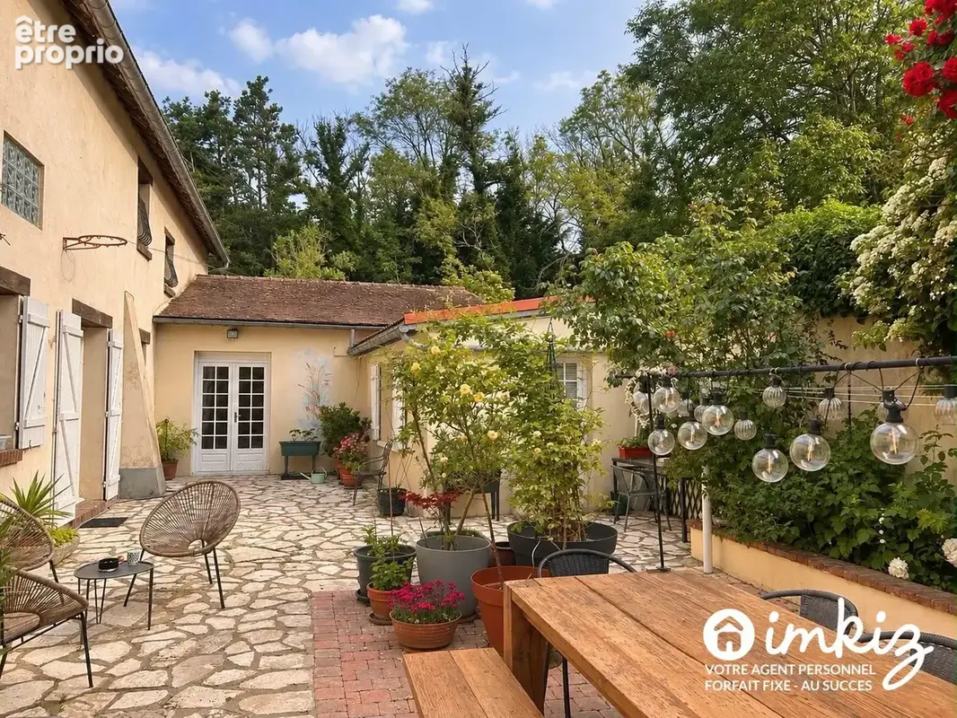 Magnifique maison familiale baignée de verdure - photo 11