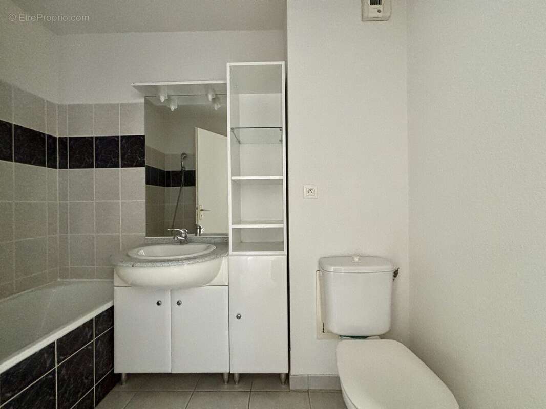 Appartement 33 m² à Poitiers  - photo 9