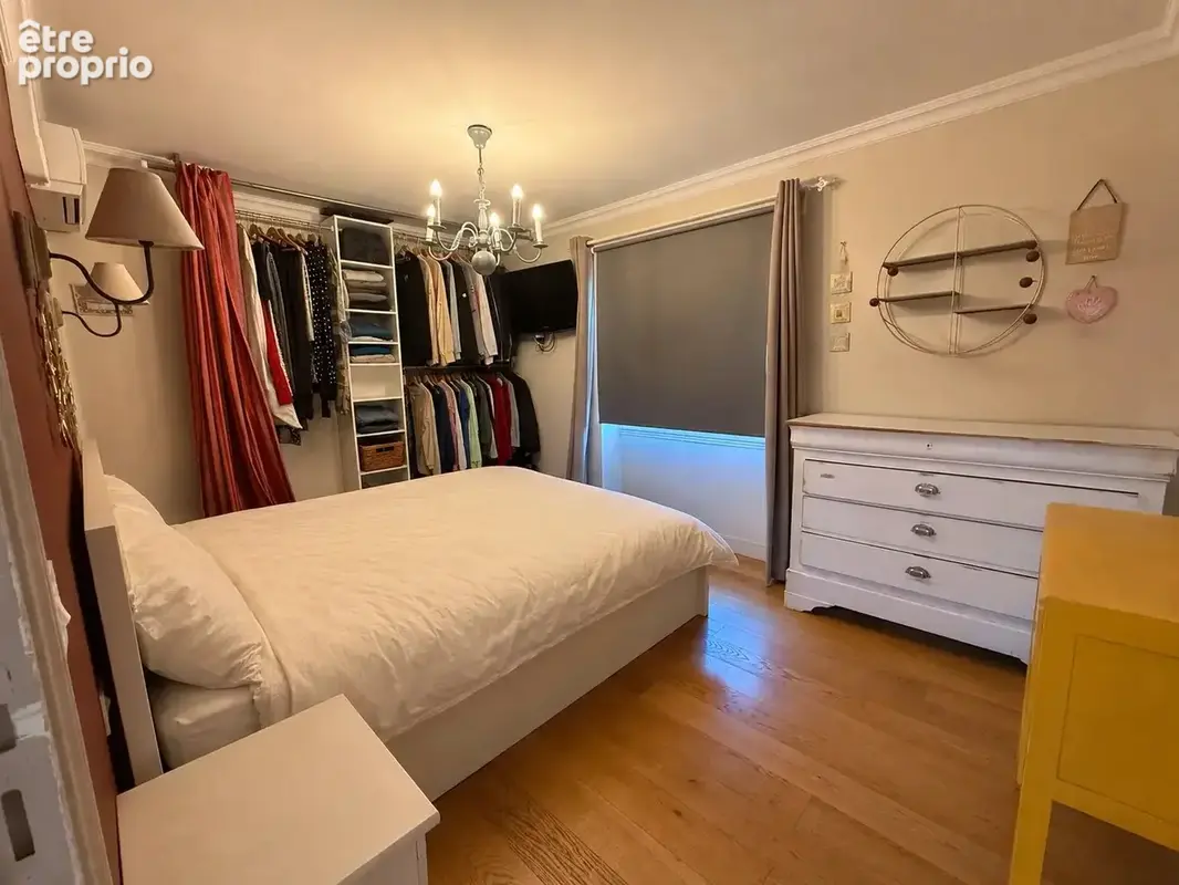 Maison de village – 118 m² – 3 chambres – cour intérieure – caves - photo 6