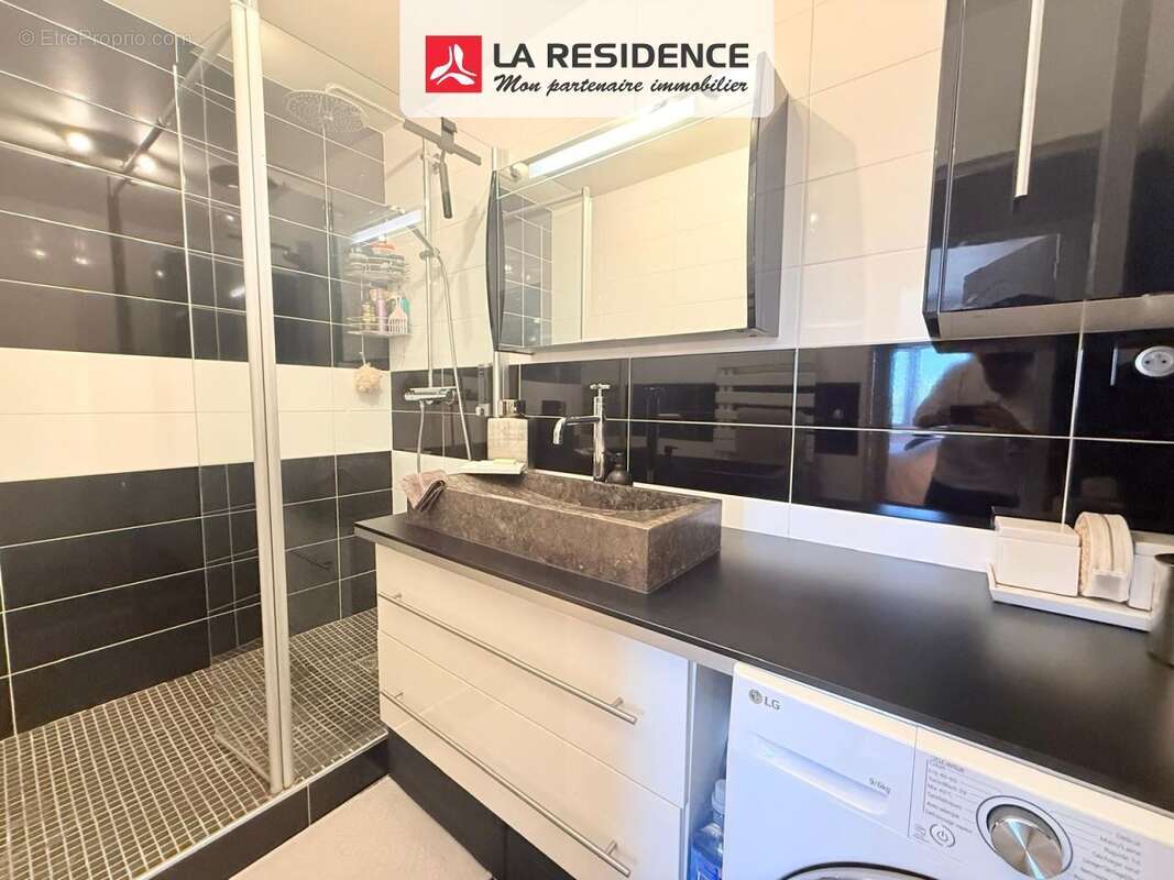 Appartement 79 m² à Velizy-Villacoublay  - photo 7