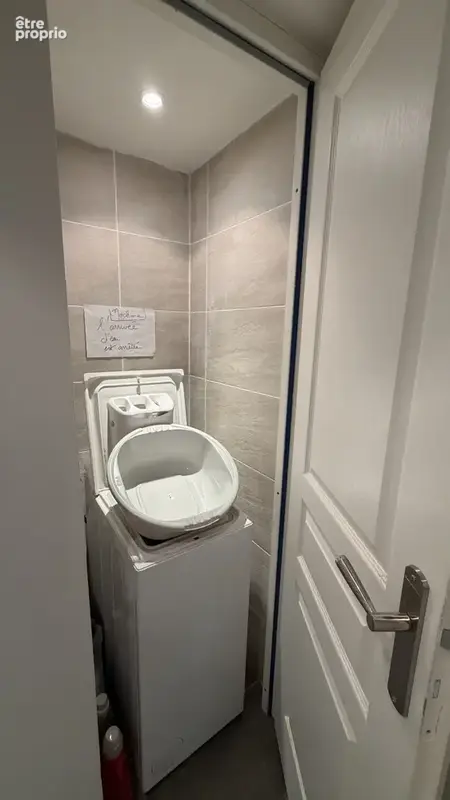 Maison des années 30 à fort potentiel d'agrandissement - Nans-les-Pins - photo 14