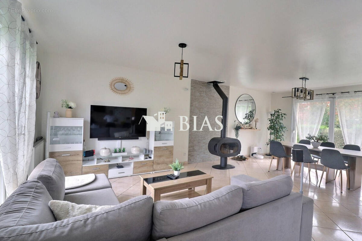 Maison à CANAPPEVILLE