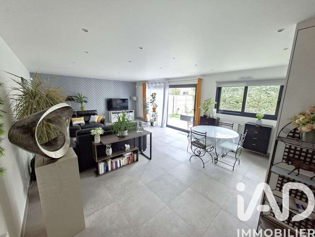 Photo 4 - Maison à VILLIERS-SUR-MARNE