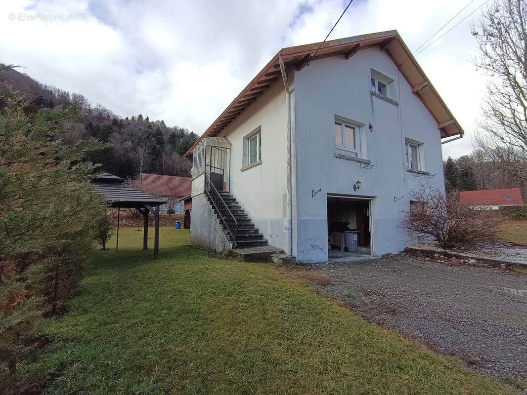 Maison à LEPUIX