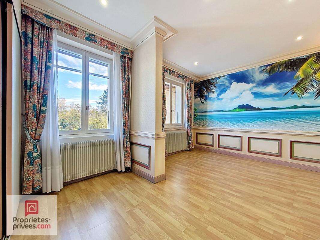 Maison à LES ABRETS