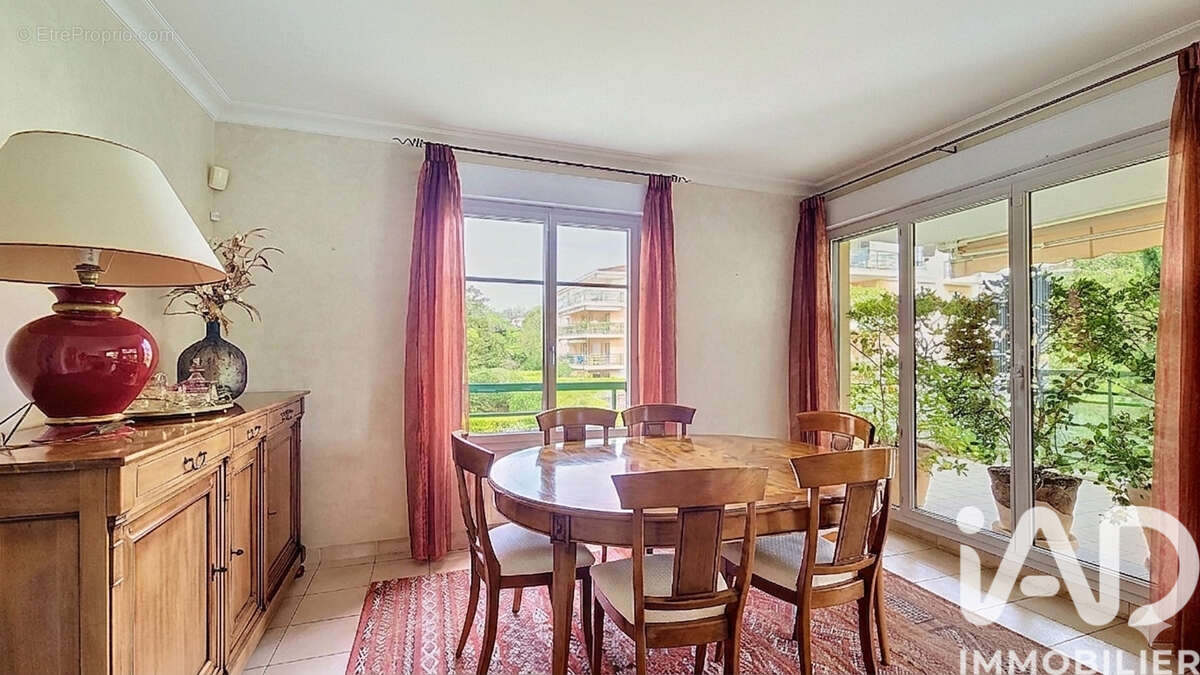 Photo 7 - Appartement à TASSIN-LA-DEMI-LUNE