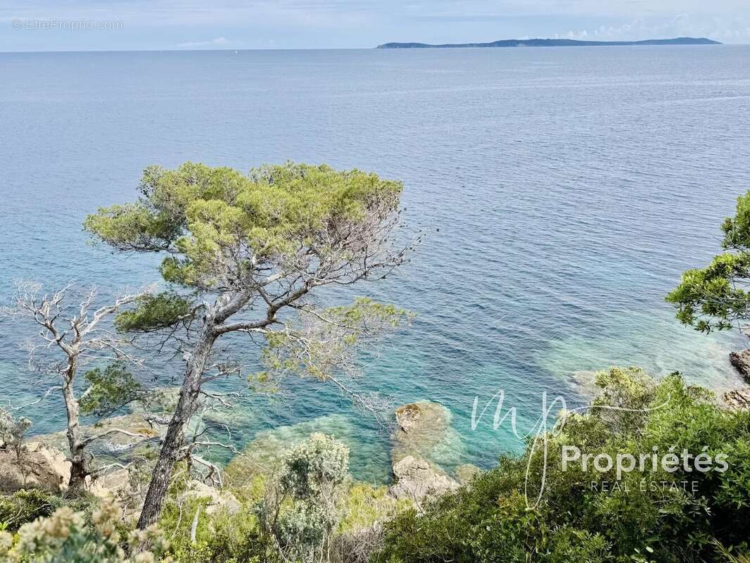 Appartement à LE LAVANDOU
