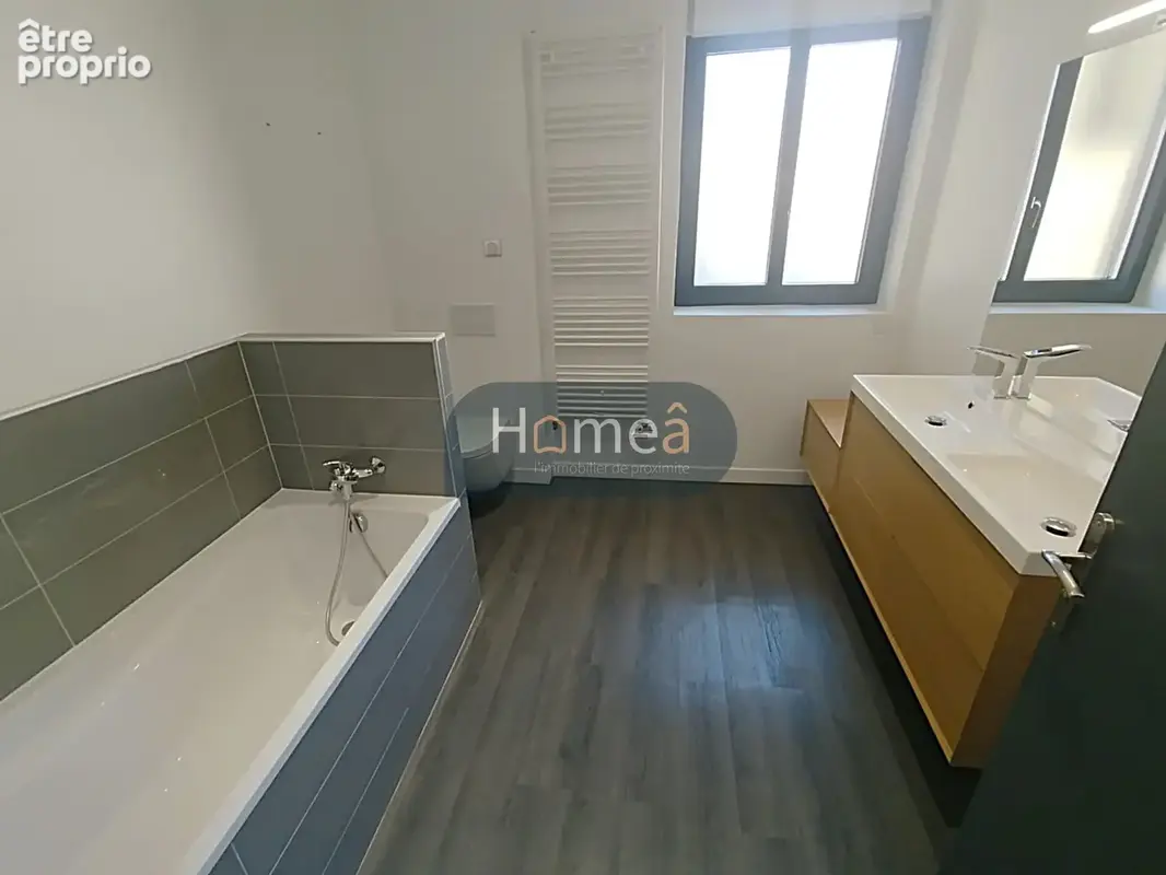 Superbe appartement 190m2 entièrement rénové centre Yvetot - photo 8